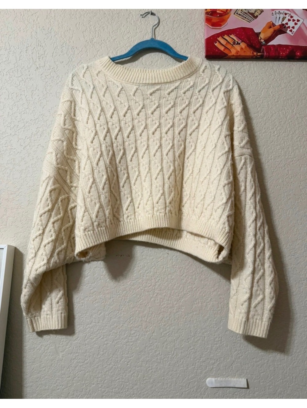 She + sky sweater cropped